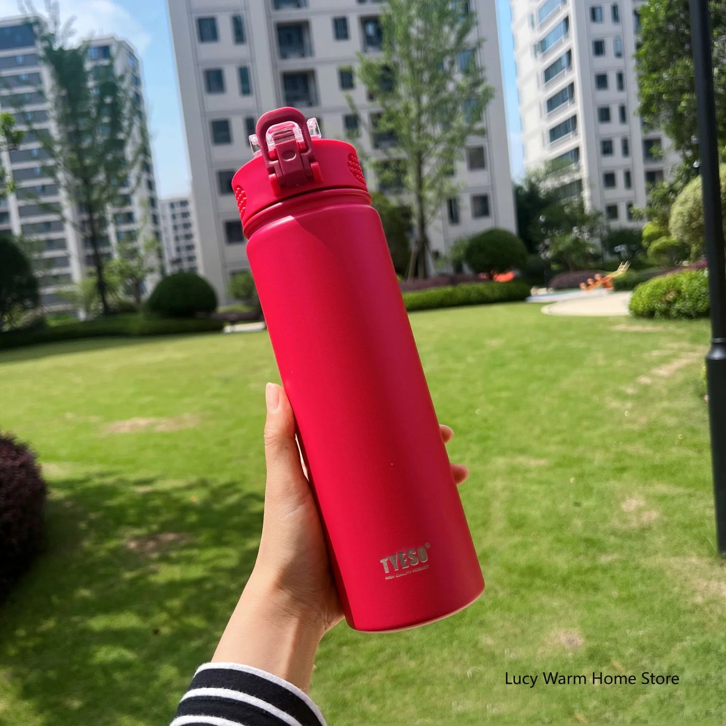 Thermosflasche I mit Strohhalm