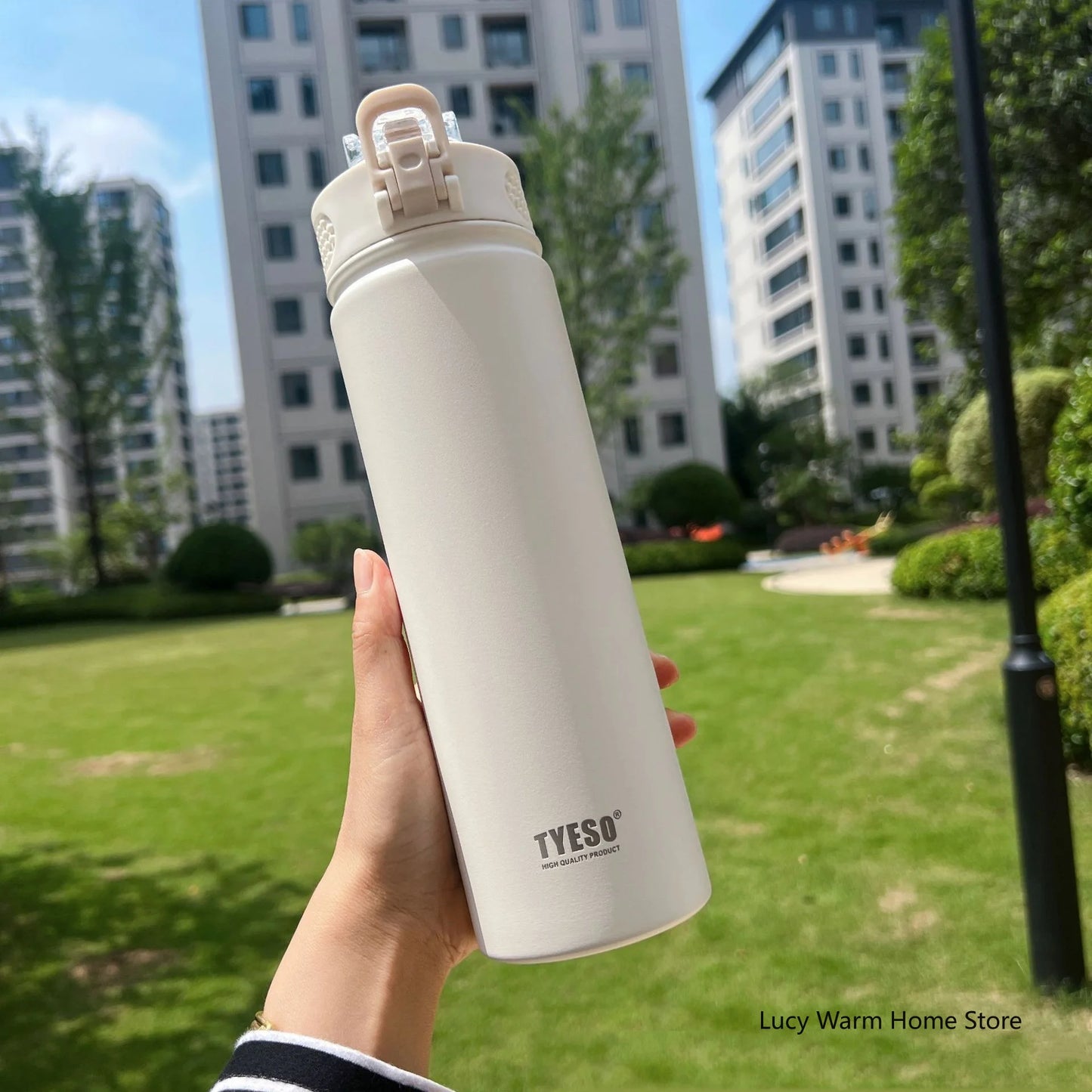 Thermosflasche I mit Strohhalm
