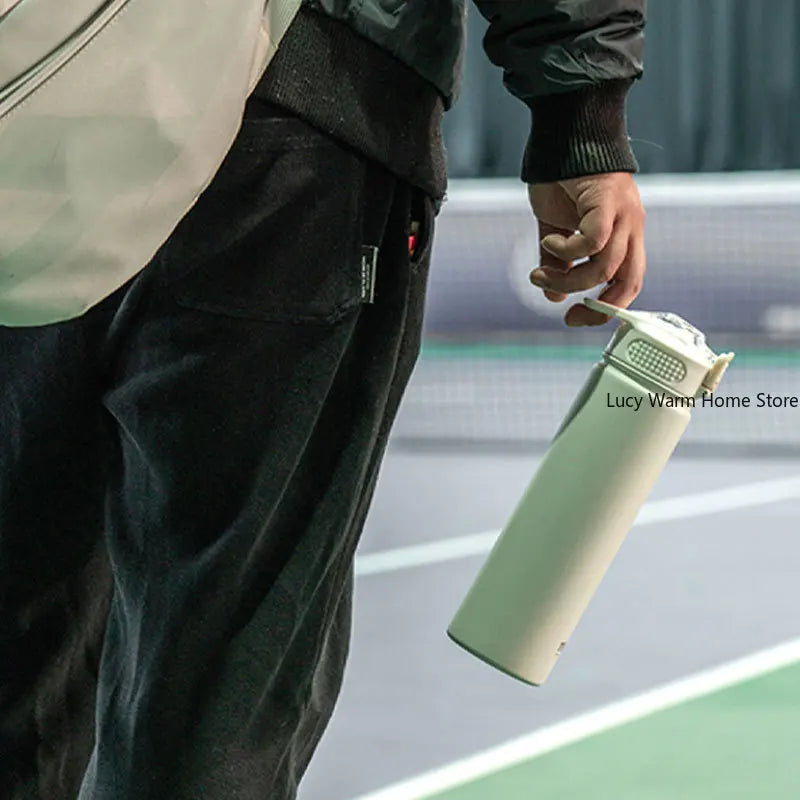Thermosflasche I mit Strohhalm